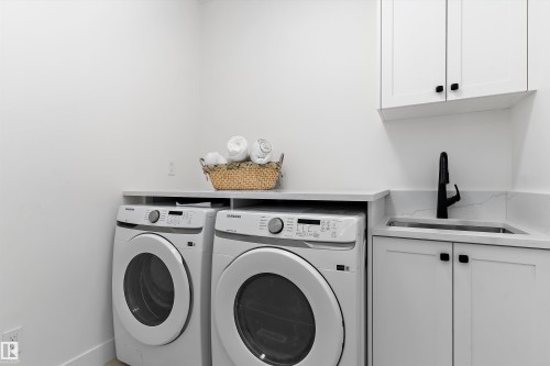 14512 86 Avenue Nw, Edmonton, AB - Indoor Photo Showing Laundry Room