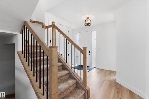 14512 86 Avenue Nw, Edmonton, AB - Indoor Photo Showing Other Room