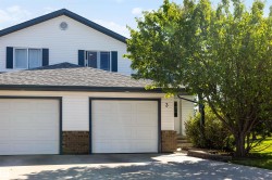 #3 450 HYNDMAN CR NW  Edmonton, AB T5A 0E2