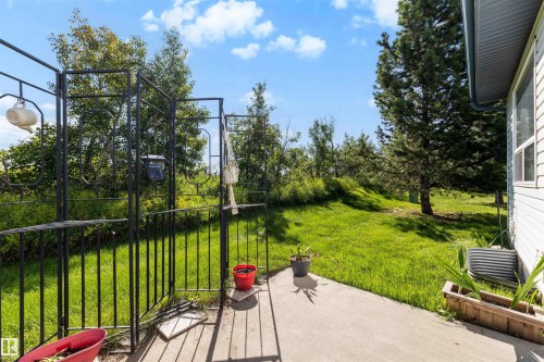 #3 450 Hyndman Cr Nw, Edmonton, AB - Outdoor With Deck Patio Veranda