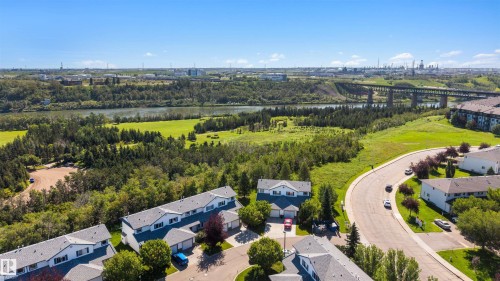 #3 450 Hyndman Cr Nw, Edmonton, AB - Outdoor With View