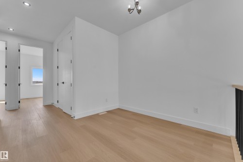 512 Robinson Boulevard, Leduc, AB - Indoor Photo Showing Other Room