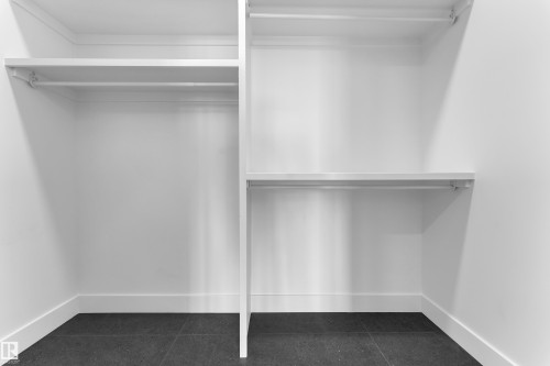 512 Robinson Boulevard, Leduc, AB - Indoor With Storage
