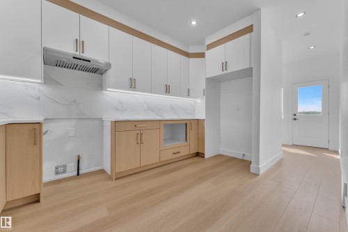 512 Robinson Boulevard, Leduc, AB - Indoor