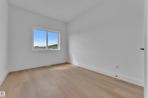 512 Robinson Boulevard, Leduc, AB - Indoor Photo Showing Other Room