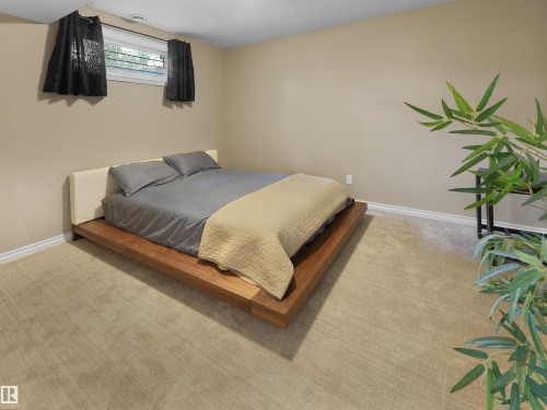 202 Saskatchewan Drive Nw, Edmonton, AB - Indoor Photo Showing Bedroom