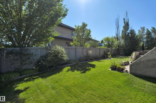 5047 Mcluhan Road Nw, Edmonton, AB - Outdoor With Backyard