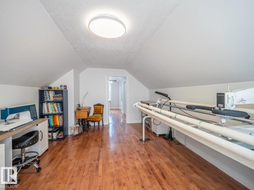 10511 68 Avenue Nw, Edmonton, AB - Indoor Photo Showing Office