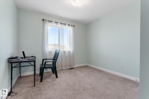 54 Astoria Place, Devon, AB - Indoor