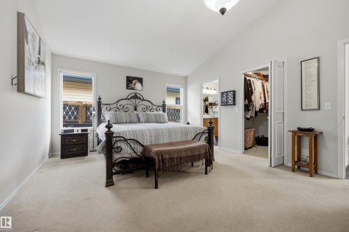 15552 49 Street Nw, Edmonton, AB - Indoor