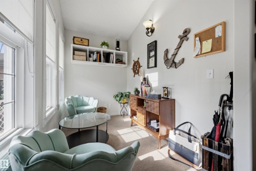 15552 49 Street Nw, Edmonton, AB - Indoor Photo Showing Other Room