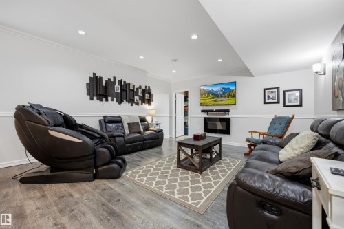 15552 49 Street Nw, Edmonton, AB - Indoor Photo Showing Gym Room