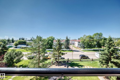 #349 4827 104A St Nw, Edmonton, AB - Outdoor With Balcony With View