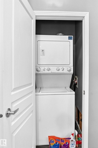 #349 4827 104A St Nw, Edmonton, AB - Indoor Photo Showing Laundry Room
