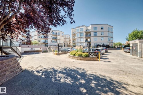 #349 4827 104A St Nw, Edmonton, AB - Outdoor