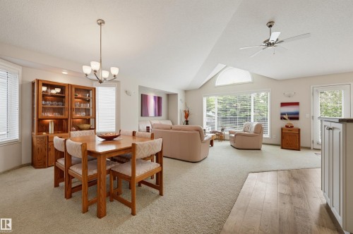 #15 600 Regency Dr, Sherwood Park, AB - Indoor Photo Showing Dining Room