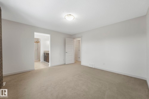 1548 36 Avenue Nw, Edmonton, AB - Indoor Photo Showing Other Room