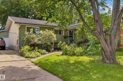 15 LINWOOD Crescent  St. Albert, AB T8N 1P6
