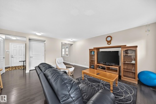 4904 214 Street Nw, Edmonton, AB - Indoor Photo Showing Living Room