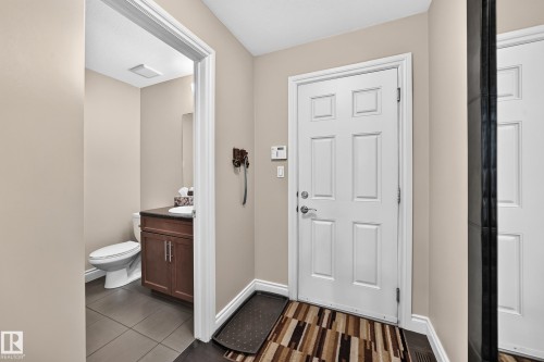 4904 214 Street Nw, Edmonton, AB - Indoor Photo Showing Other Room