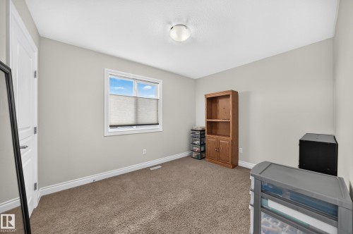 4904 214 Street Nw, Edmonton, AB - Indoor