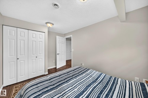 4904 214 Street Nw, Edmonton, AB - Indoor Photo Showing Bedroom