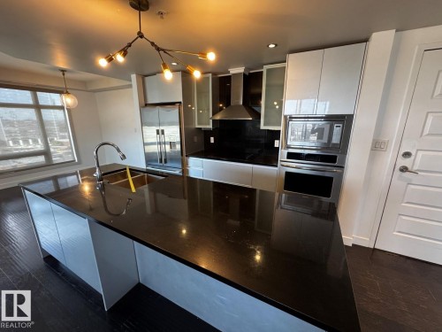 #1803 10388 105 St Nw, Edmonton, AB - Indoor Photo Showing Kitchen With Double Sink
