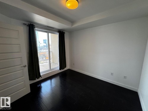 #1803 10388 105 St Nw, Edmonton, AB - Indoor Photo Showing Other Room