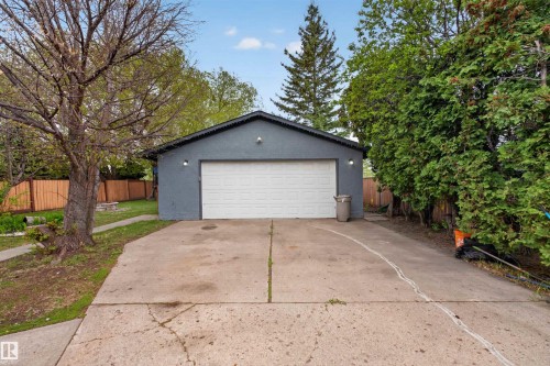 2448 89 Street Nw, Edmonton, AB - Outdoor