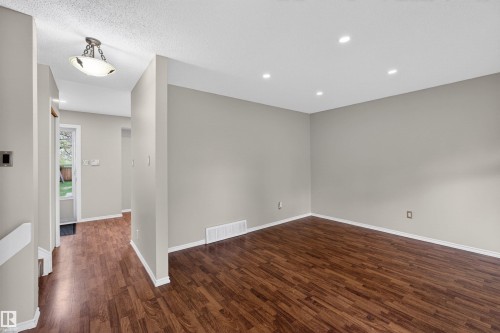 2448 89 Street Nw, Edmonton, AB - Indoor Photo Showing Other Room