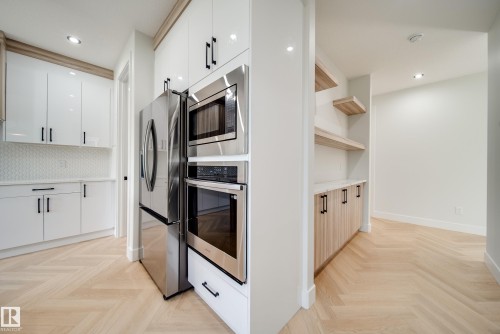 49 Norwyk Way, Spruce Grove, AB - Indoor Photo Showing Kitchen