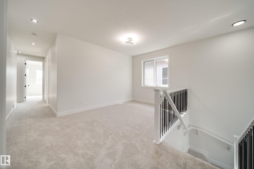 49 Norwyk Way, Spruce Grove, AB - Indoor Photo Showing Other Room