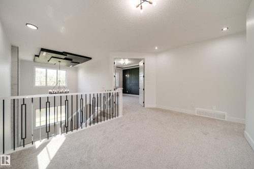 49 Norwyk Way, Spruce Grove, AB - Indoor Photo Showing Other Room