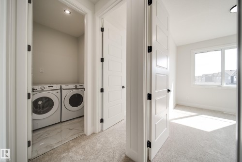 49 Norwyk Way, Spruce Grove, AB - Indoor Photo Showing Laundry Room