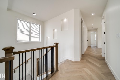 5 Pierwyck Loop, Spruce Grove, AB - Indoor Photo Showing Other Room