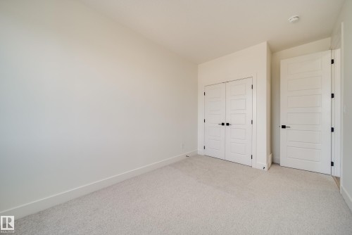 5 Pierwyck Loop, Spruce Grove, AB - Indoor Photo Showing Other Room