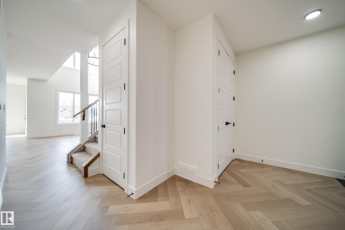 5 Pierwyck Loop, Spruce Grove, AB - Indoor Photo Showing Other Room