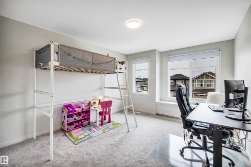 4930 Kinney Road Sw, Edmonton, AB - Indoor Photo Showing Office