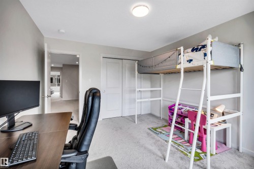 4930 Kinney Road Sw, Edmonton, AB - Indoor Photo Showing Office