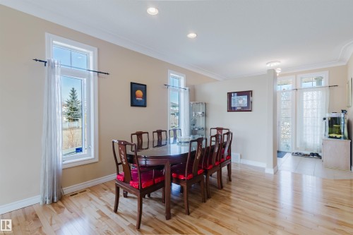 6604 Sandin Cove Nw, Edmonton, AB - Indoor Photo Showing Dining Room
