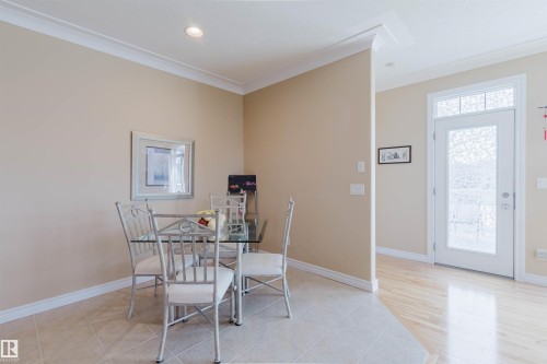 6604 Sandin Cove Nw, Edmonton, AB - Indoor Photo Showing Dining Room