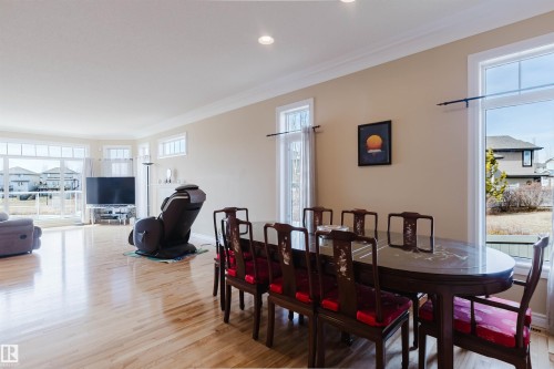 6604 Sandin Cove Nw, Edmonton, AB - Indoor Photo Showing Dining Room