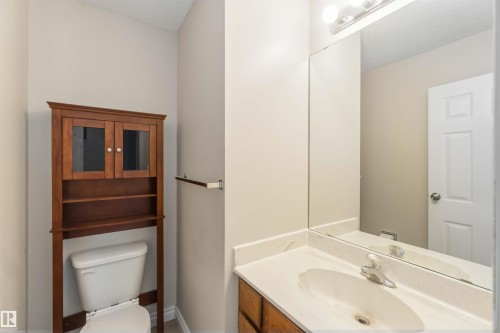 4210 49 Street, Gibbons, AB - Indoor Photo Showing Bathroom