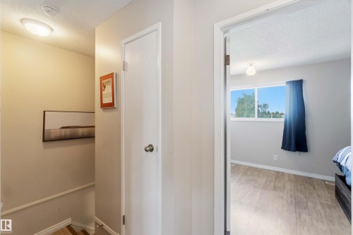 4210 49 Street, Gibbons, AB - Indoor Photo Showing Other Room