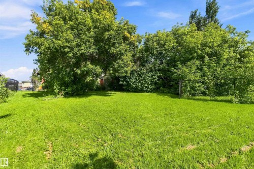 4210 49 Street, Gibbons, AB - Outdoor