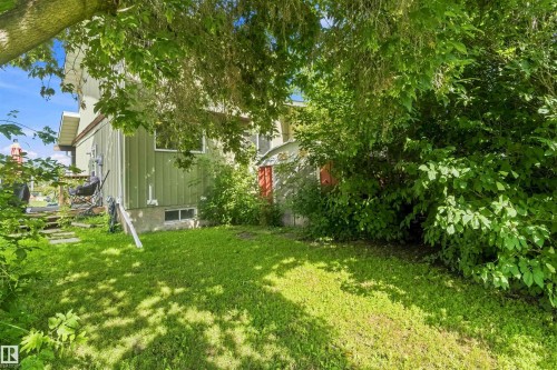 4210 49 Street, Gibbons, AB - Outdoor