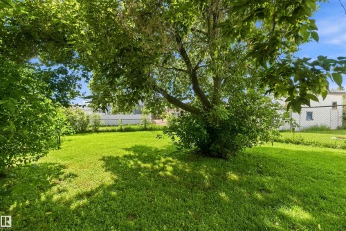 4210 49 Street, Gibbons, AB - Outdoor