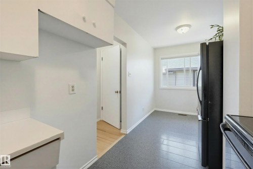 10423 64 Avenue Nw, Edmonton, AB 