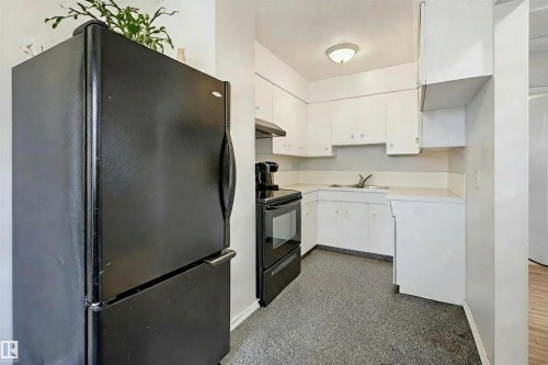10423 64 Avenue Nw, Edmonton, AB 