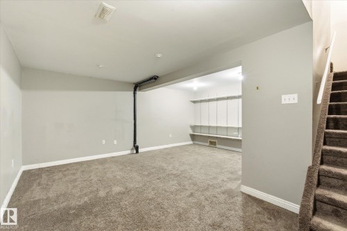 #2 13833 30 St Nw, Edmonton, AB - Indoor